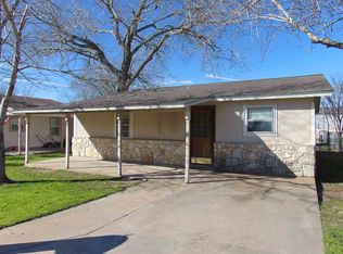 710 N West St, Burnet, TX 78611