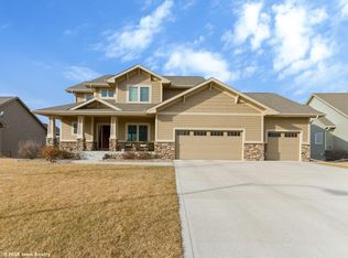 1224 NE 47th St, Ankeny, IA 50021