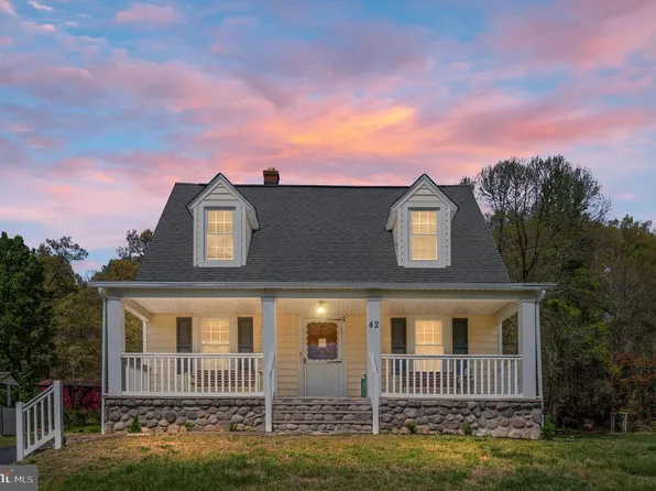 42 Pegs Ln, Fredericksburg, VA 22405