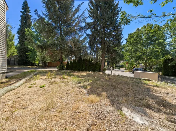 5634 SW Norris Ter, Beaverton, OR 97007