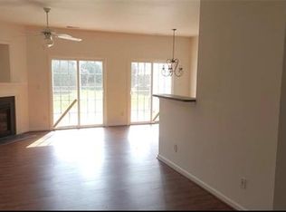 9650 Walkers Glen Dr, Concord, NC 28027