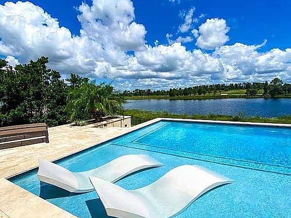 5th image of 15639 Panther Lake Dr