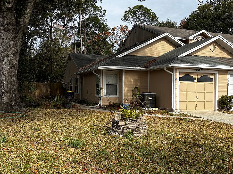 1st image of 7603 Rain Forest Dr N