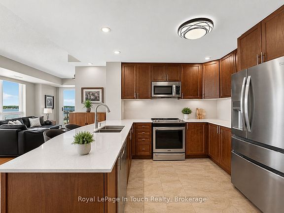 4th image of 699 Aberdeen Blvd #501