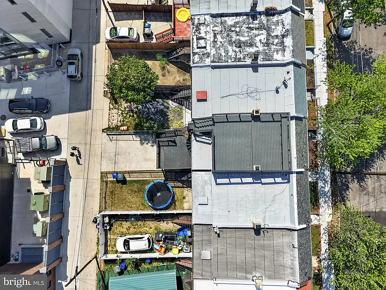 1118 Chicago St SE — Photo 20