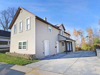 2304 Indiana AVENUE #2302, Sheboygan, WI, 53081