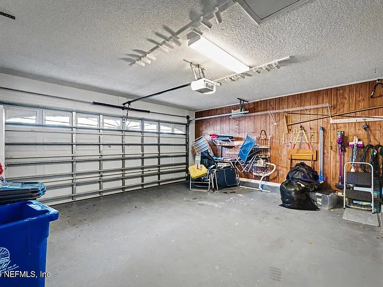 821 Tournament Rd — Photo 42