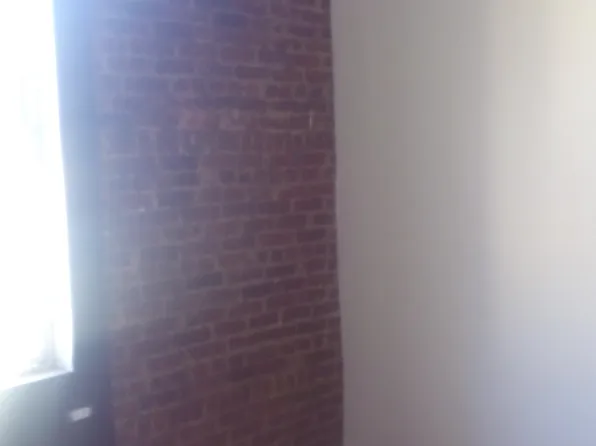 6638 Fresh Pond Rd, Ridgewood, NY 11385