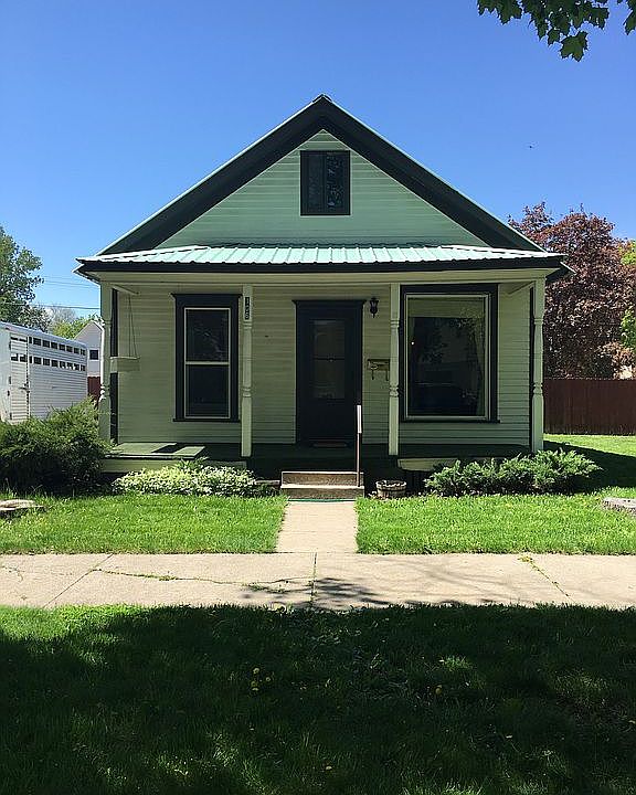 Front view 