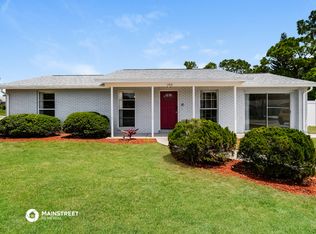 1310 Ironworks Ln, Tarpon Springs, FL 34689