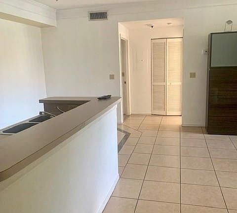 2nd image of 11550 Villa Grand APT 1322