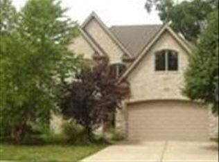 250 N Highview Ave, Elmhurst, IL 60126