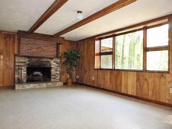 4th image of 3920 Inwood Dr