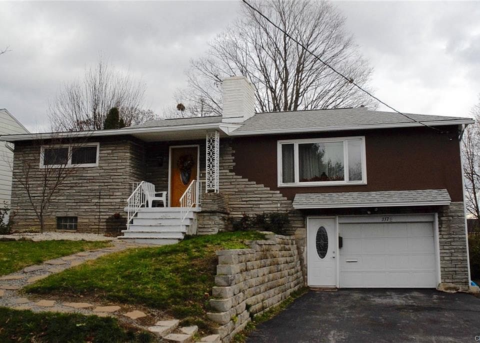 1st image of 337 Clover Ridge Dr