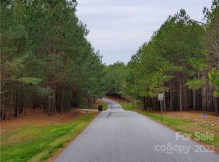 134 Ridge Point Dr, Stony Point, NC 28678
