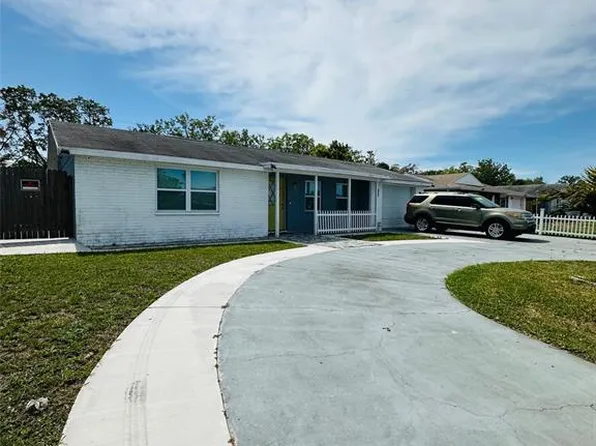 6310 Westport Dr, Port Richey, FL 34668