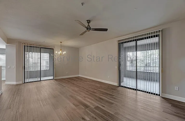 15252 N 100th St #2153 — Photo 1