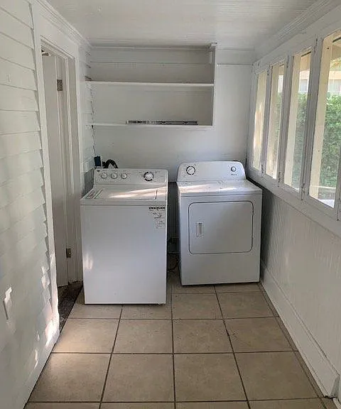 407 Biltmore St — Photo 6