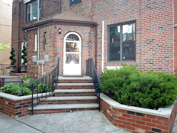 2nd image of 3427 Tibbett Ave