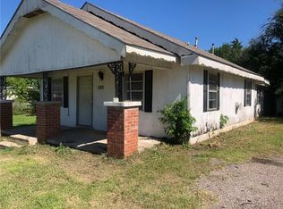 332 W Harrison St, Maud, OK 74854