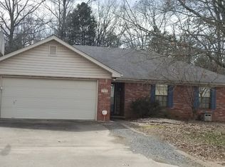 2909 Joanna Dr, Conway, AR 72034