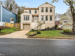 120 Snowy Owl Dr, Silver Spring, MD 20901