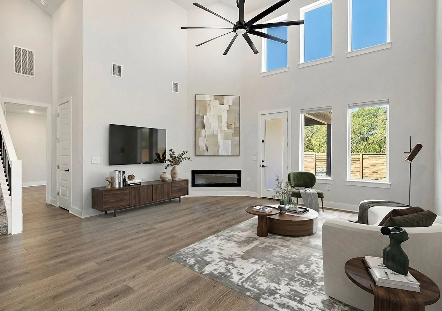 Beautifully Maintained Home in Anthem, Kyle Available for Lease — Photo 4