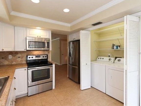 3rd image of 2360 Newburg Ln APT C