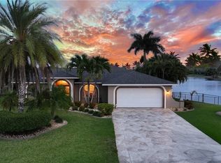 515 Gleason Pkwy, Cape Coral, FL 33914