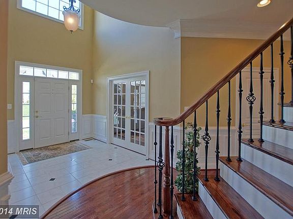 3rd image of 43481 Calphams Mill Ct