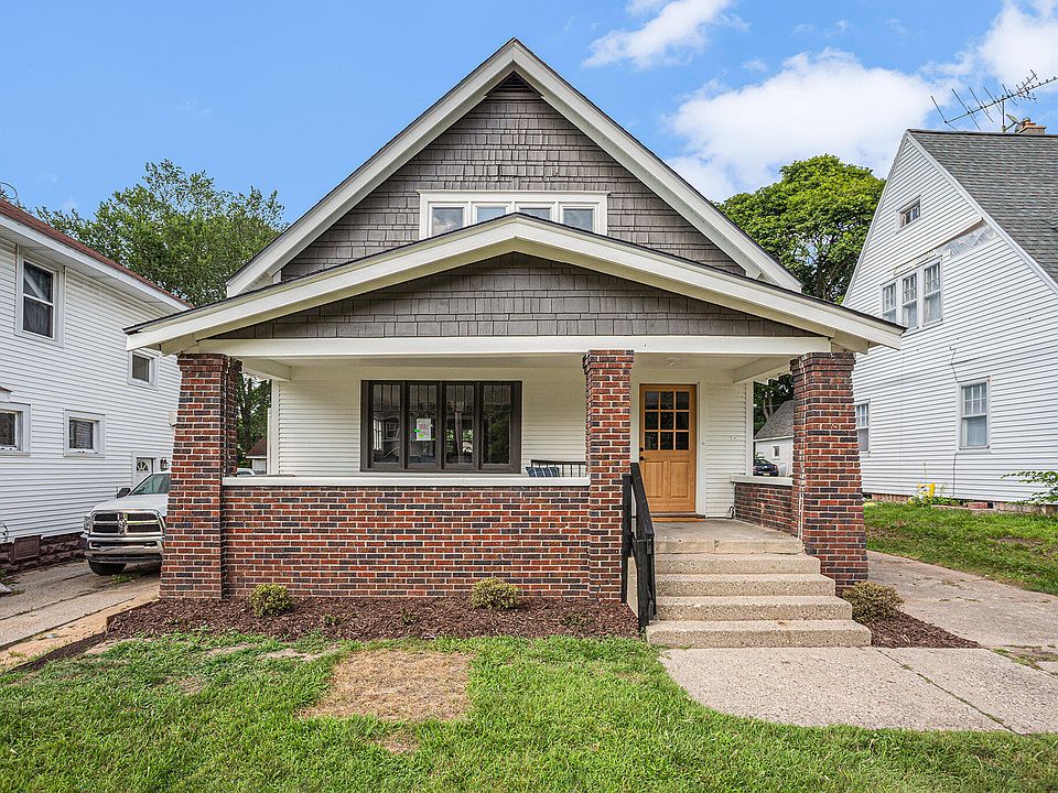 1st image of 1135 Worden St SE