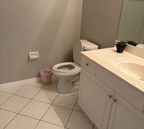 5th image of 3969 Bishopwood Ct E Unit 101
