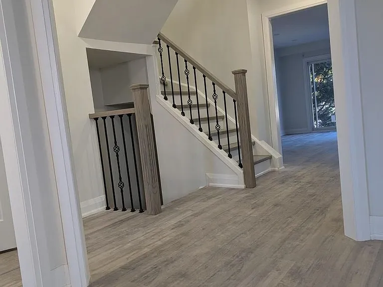 44 Lilac Ave — Photo 5