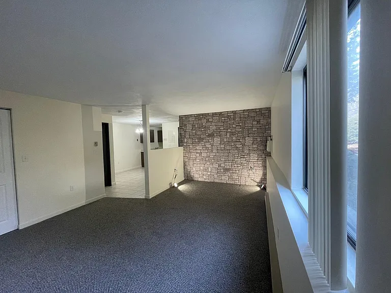 50 Juniper Rd #B1 — Photo 6