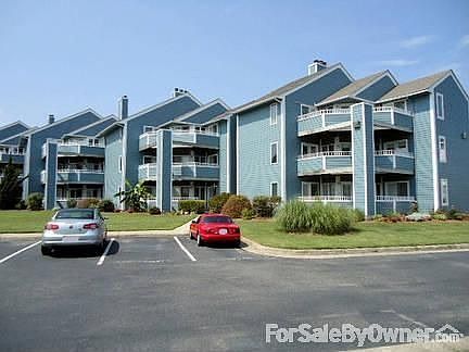Baylake Condos