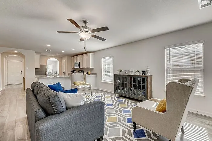 107 Crimson Cir — Photo 12
