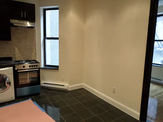 Rented by CoSo Apartments | media 60