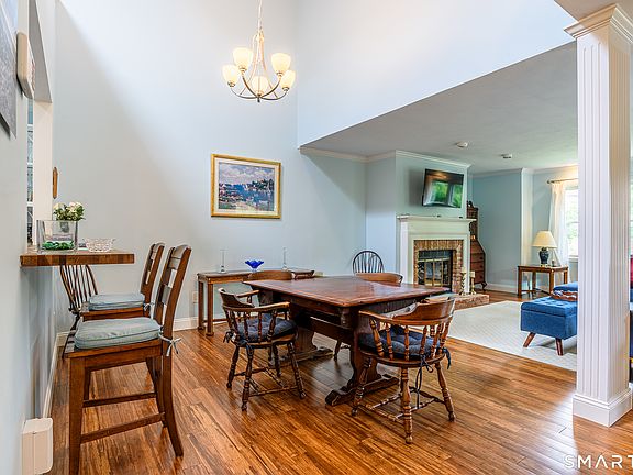 5th image of 10 Stillmeadow Circle #10