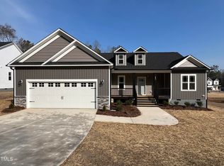 293 Little River Dr, Zebulon, NC 27597