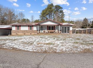 1968 E Wolf Valley Rd, Heiskell, TN 37754