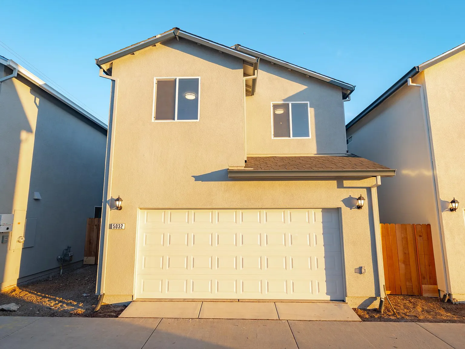 4 bed, 1691 sqft, $2,450 — Photo 3