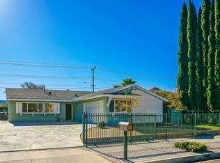 216 Hermes St, Simi Valley, CA 93065