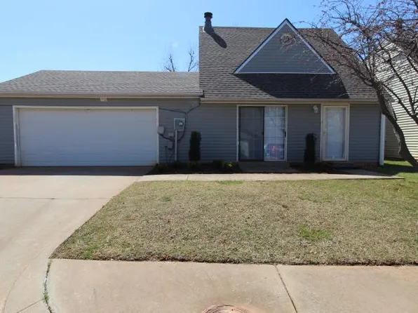 1932 Lariat Cir, Edmond, OK 73003
