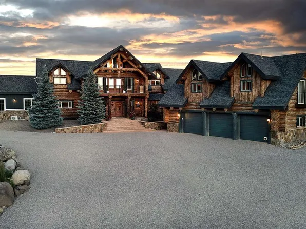 2001 Running Horse Place, Chromo, CO 81128