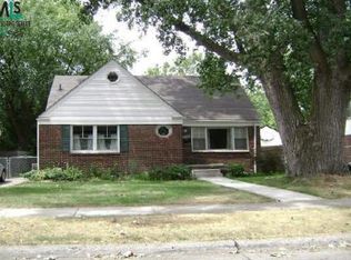 23461 Oneida St, Oak Park, MI 48237