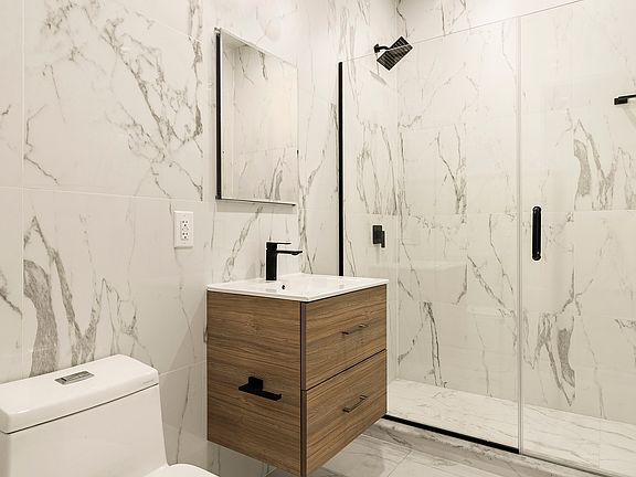 4th image of 101 Greenpoint Ave APT 1F