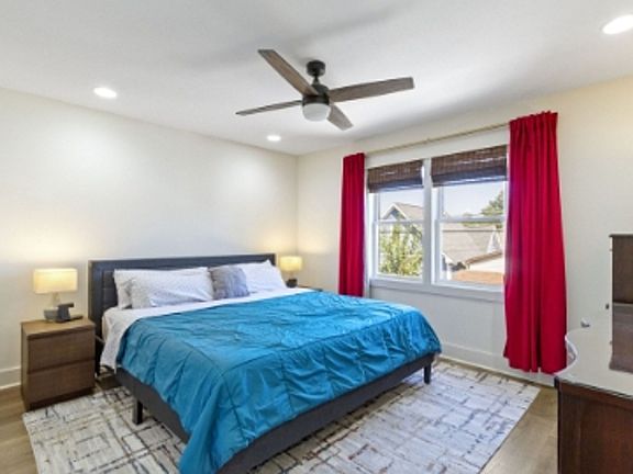 4th image of 728 Cottage Ave
