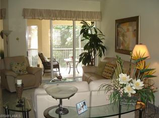 700 L Ambiance Cir #203, Naples, FL 34108