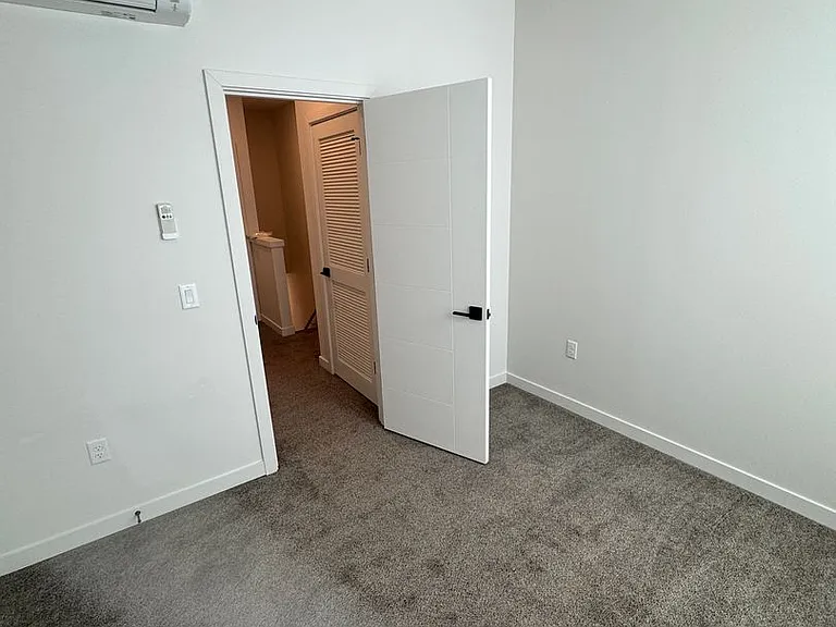 Emerald Townhomes — Photo 19