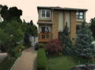 71 Walnut Ave, Staten Island, NY